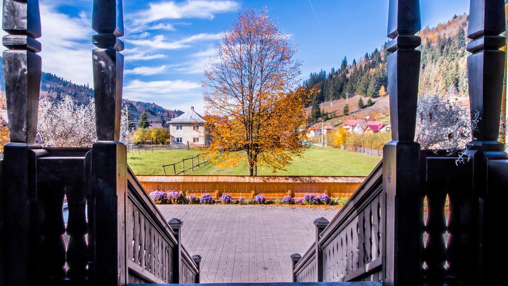 Pensiunea La Moara Fundu Moldovei Exterior foto