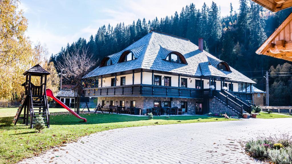 Pensiunea La Moara Fundu Moldovei Exterior foto